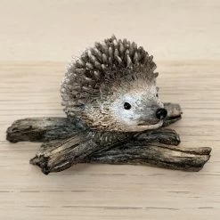 Darthome Limited Miniature Pair Of Hedgehogs On Branch -Décor Dreams Shop 102 f185eaaf e972 4768 8620 eff77d813d72