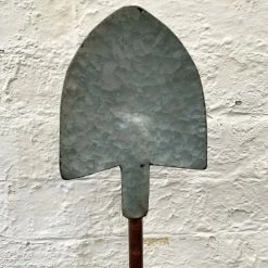 Darthome Limited Terracotta Pot With Spade Stand -Décor Dreams Shop 12 227c8808 5c93 433b 8095 705e6199b21d