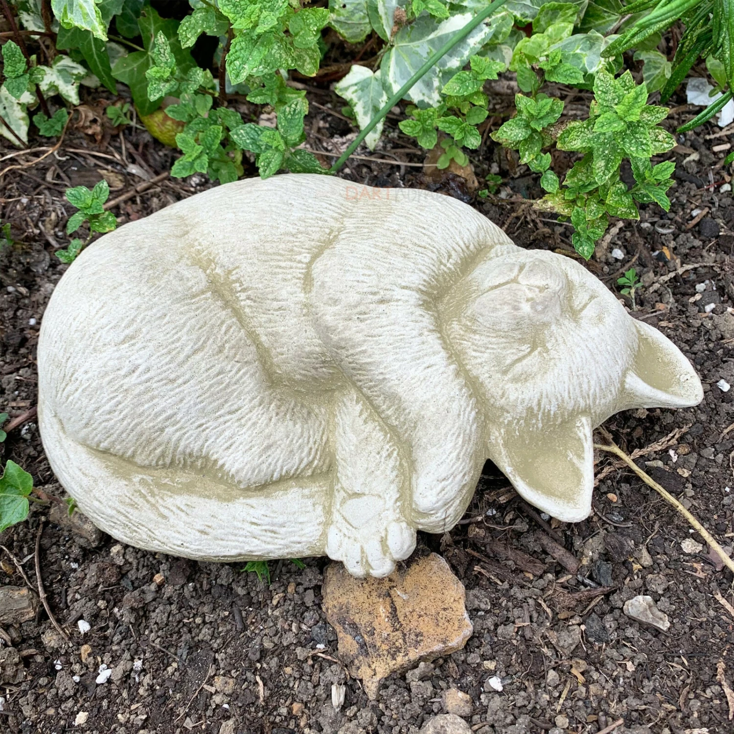 Darthome Limited Stone Sleeping Cat Memorial Garden Ornament 3 Darthome Limited Stone Sleeping Cat Memorial Garden Ornament