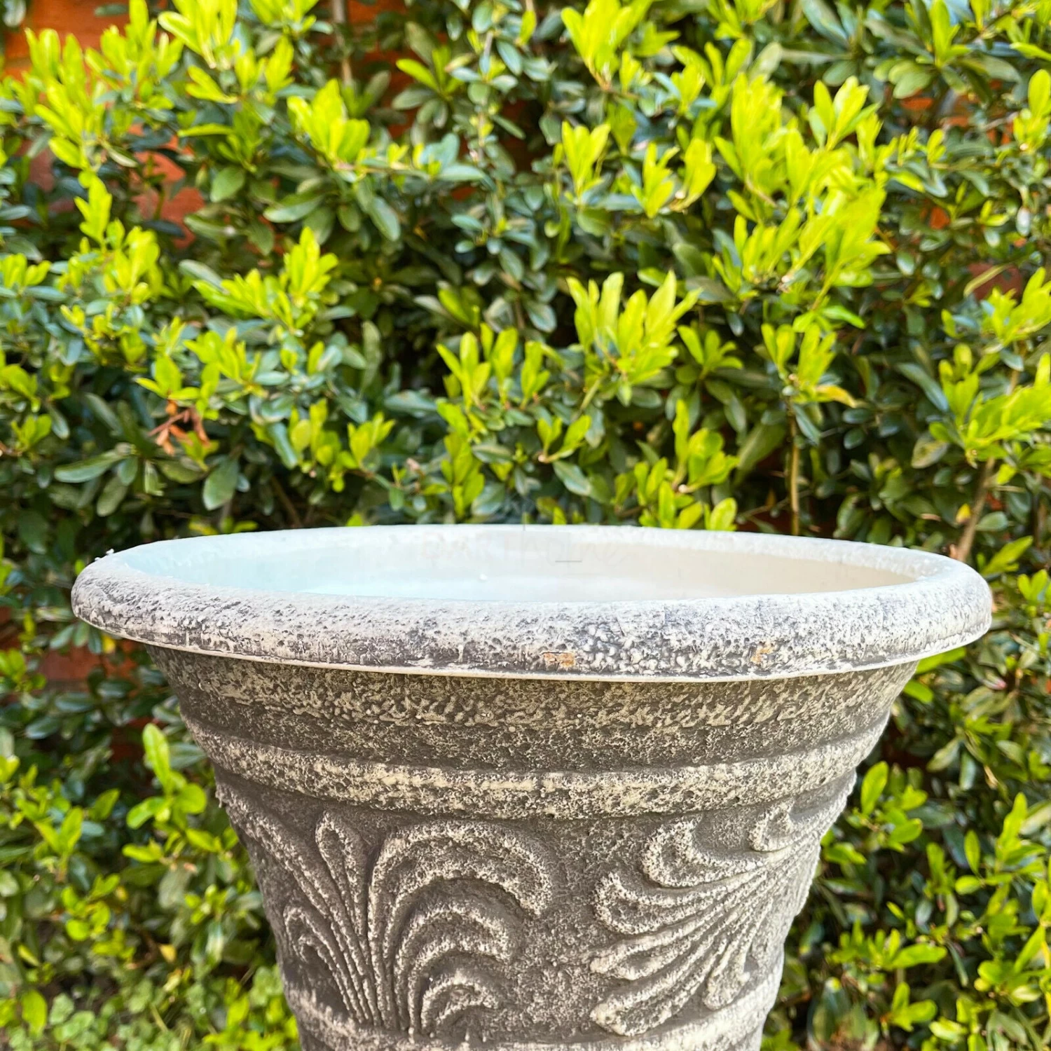 Darthome Limited Stone Effect Garden Urn Planter 5 Darthome Limited Stone Effect Garden Urn Planter - Image 3