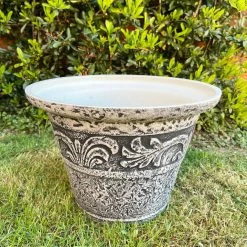Darthome Limited Stone Effect Plastic Round Planter