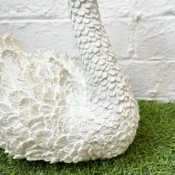 Darthome Limited White Swan Garden Ornament -Décor Dreams Shop 39 0acc7108 9116 4e82 bed1 26cc544ac0f8