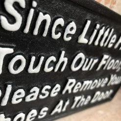 Darthome Limited Fingers Please Remove Shoes Cast Iron Wall Sign -Décor Dreams Shop 40 4c800f94 c56f 4ad5 82dc 8080c0fcce28