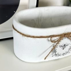 Darthome Limited Cement White Bee Trough -Décor Dreams Shop IMG 4073