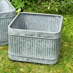 Darthome Limited Set Of 3 Galvanised Square Tub Planters -Décor Dreams Shop IMG 8166 JPEG