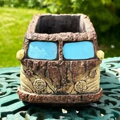 Darthome Limited Cement Tree Trunk Campervan Planter 21cm -Décor Dreams Shop IMG 8234 JPEG