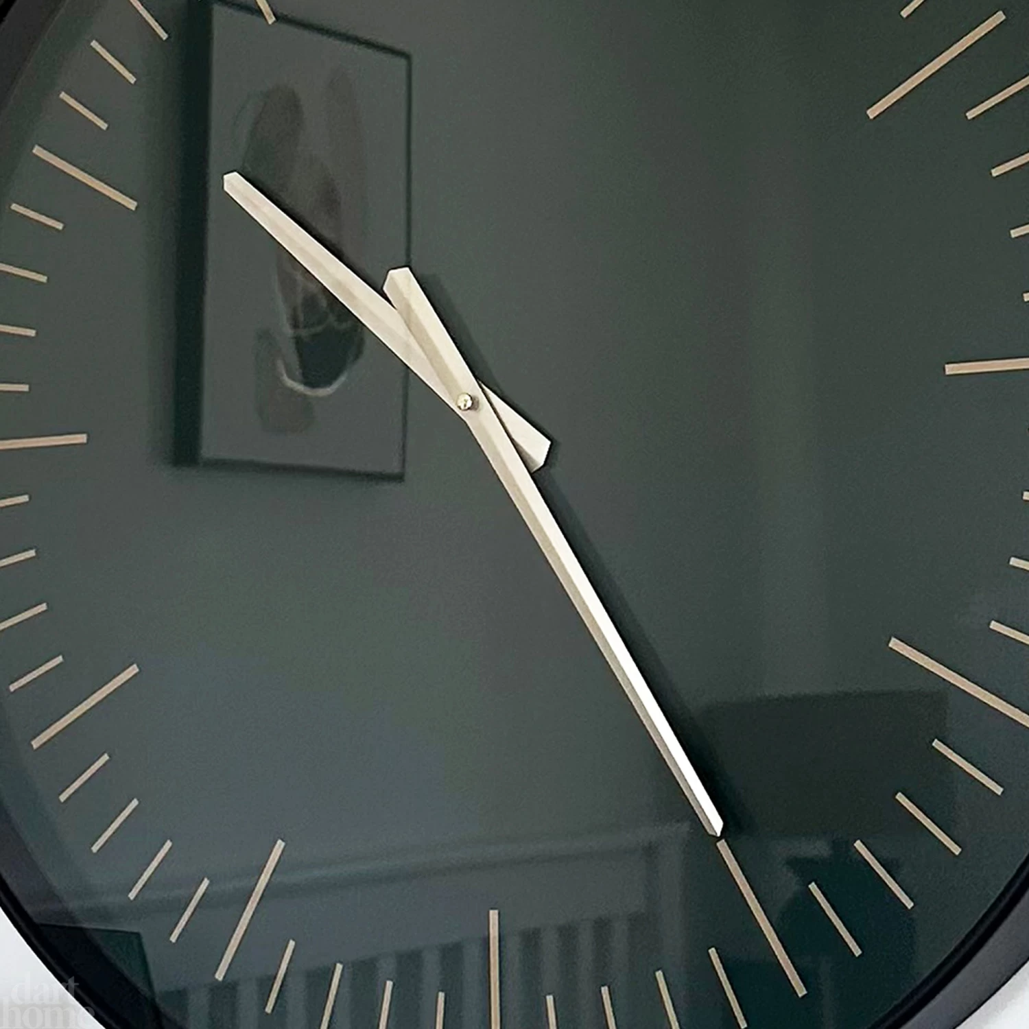 Darthome Limited Black And Gold Wall Clock 4 Darthome Limited Black And Gold Wall Clock - Image 2