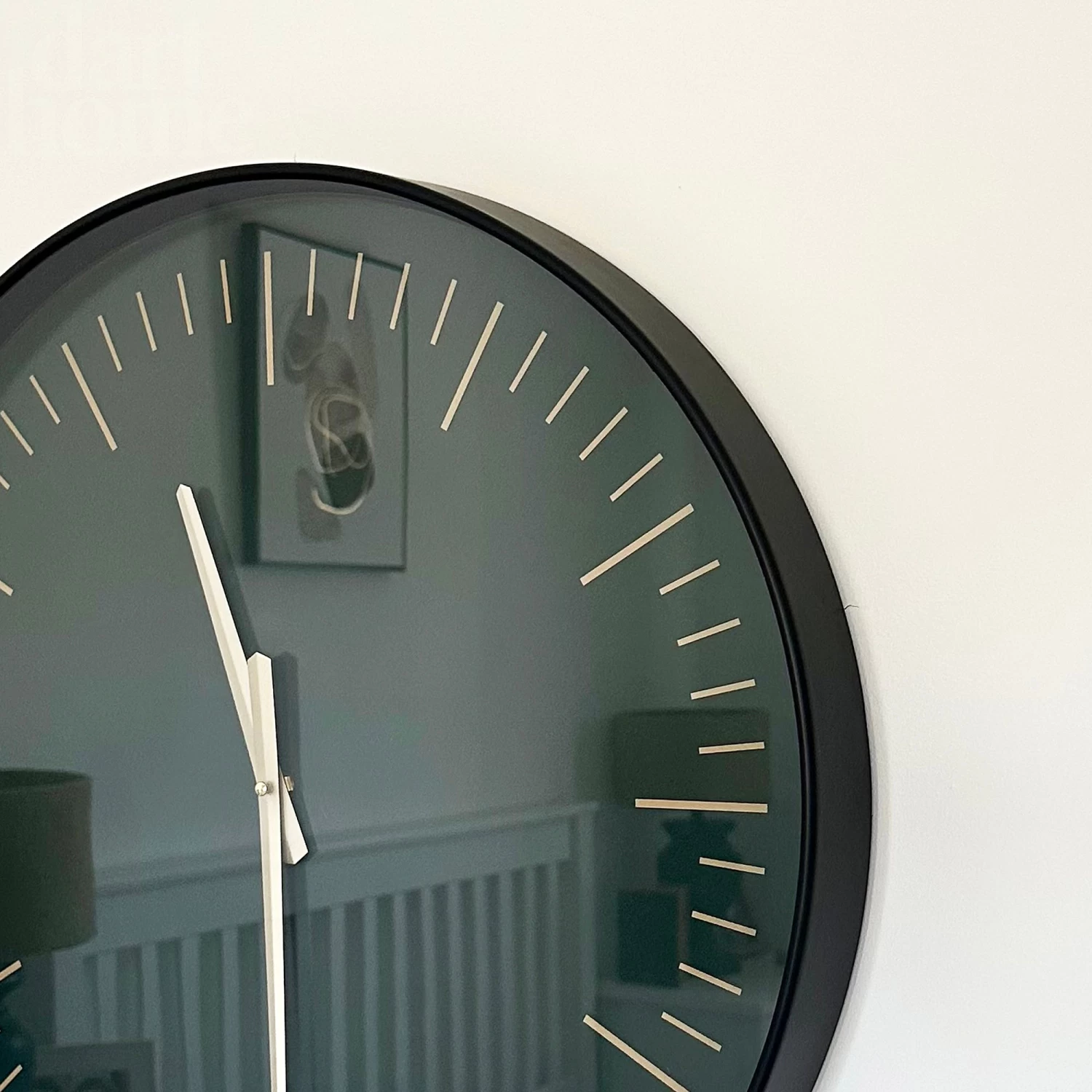 Darthome Limited Black And Gold Wall Clock 6 Darthome Limited Black And Gold Wall Clock - Image 4