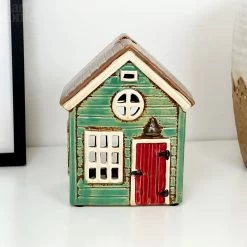 Darthome Limited Green Holiday House Candle Holder