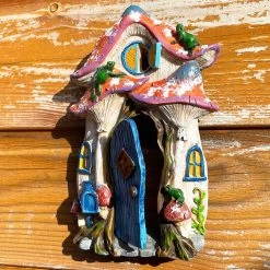 Darthome Limited Resin Fairy Door Ornament 17cm -Décor Dreams Shop IMG E0020 editedP