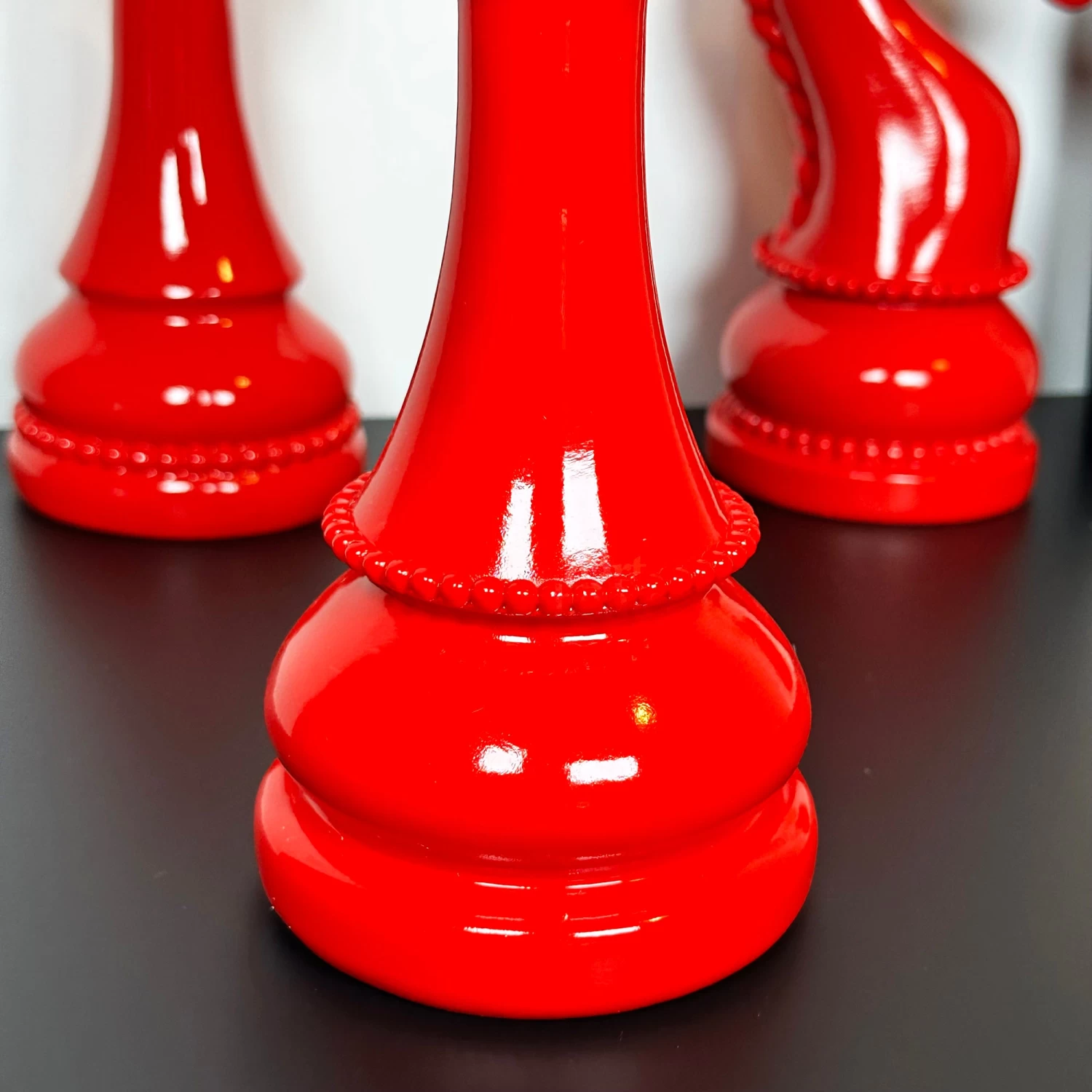 Darthome Limited 3pc Red Giant Chess Statues 14 Darthome Limited 3pc Red Giant Chess Statues - Image 12