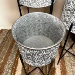 Darthome Limited Set Of 3 Embossed Daisy Chain Drum Planters -Décor Dreams Shop IMG E0725