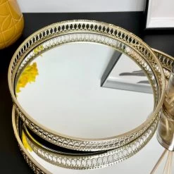 Darthome Limited Set Of 2 Gold Mirror Trays -Décor Dreams Shop IMG E0742 c0d85926 afce 4f3f 9801 b04315adae84