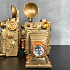 Darthome Limited Camera Steampunk Bookends Set -Décor Dreams Shop IMG E0959