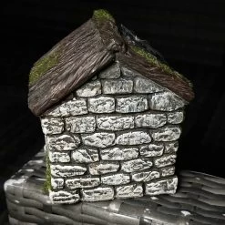 Darthome Limited Dog In Kennel Solar Garden Ornament -Décor Dreams Shop IMG E0961 0db05be3 59a8 4e61 b2d9 1fefc95edbe6