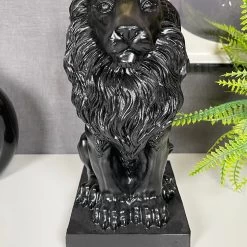 Darthome Limited Black Royal Lion With Gold Crown Statue 13x26x16cm -Décor Dreams Shop IMG E1107