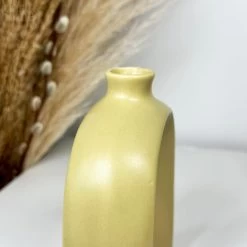 Darthome Limited Oval Donut Vases -Décor Dreams Shop IMG E1220 74c3c0c3 298f 4642 bf2c a85223c9c9e2