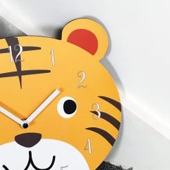 Darthome Limited Tiger Head Childrens Wall Clock -Décor Dreams Shop IMG E2157