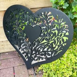 Darthome Limited Love Heart Silhouette Garden Mirror