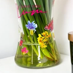 Darthome Limited Hand Painted Glass I Love You Mum Vase -Décor Dreams Shop IMG E2644 2a70c7d5 a166 42b7 a5c1 a87b0ea5553a