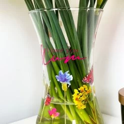 Darthome Limited Hand Painted Glass I Love You Mum Vase -Décor Dreams Shop IMG E2645 51d4a69b be2f 4e47 91ed 57cb0f9280e9