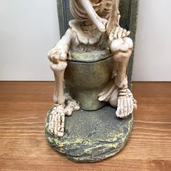 Darthome Limited Halloween Skeleton On The Toilet Ornament -Décor Dreams Shop IMG E2965