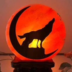 Darthome Limited Howling Fox Himalayan Salt Lamp