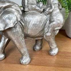 Darthome Limited Silver Elephant With Calves Ornament -Décor Dreams Shop IMG E3134
