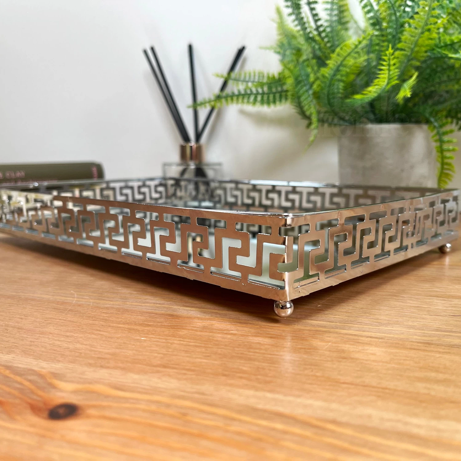 Darthome Limited Greek Key Silver Rectangle Mirrored Tray 4 Darthome Limited Greek Key Silver Rectangle Mirrored Tray - Image 2