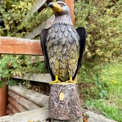 Darthome Limited Large Metal Hawk Garden Statue Large -Décor Dreams Shop IMG E4052