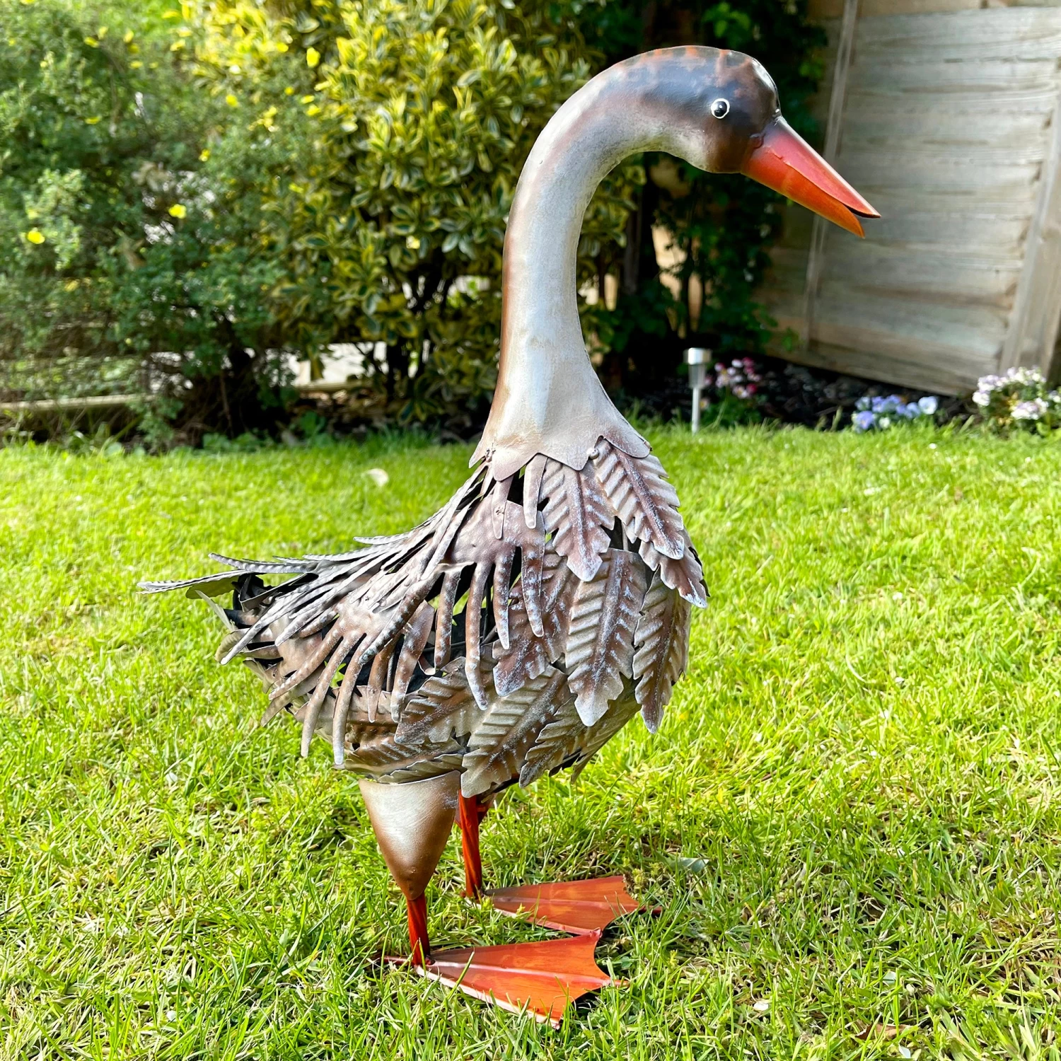 Darthome Limited Brown Metal Goose Garden Ornament 7 Darthome Limited Brown Metal Goose Garden Ornament - Image 5