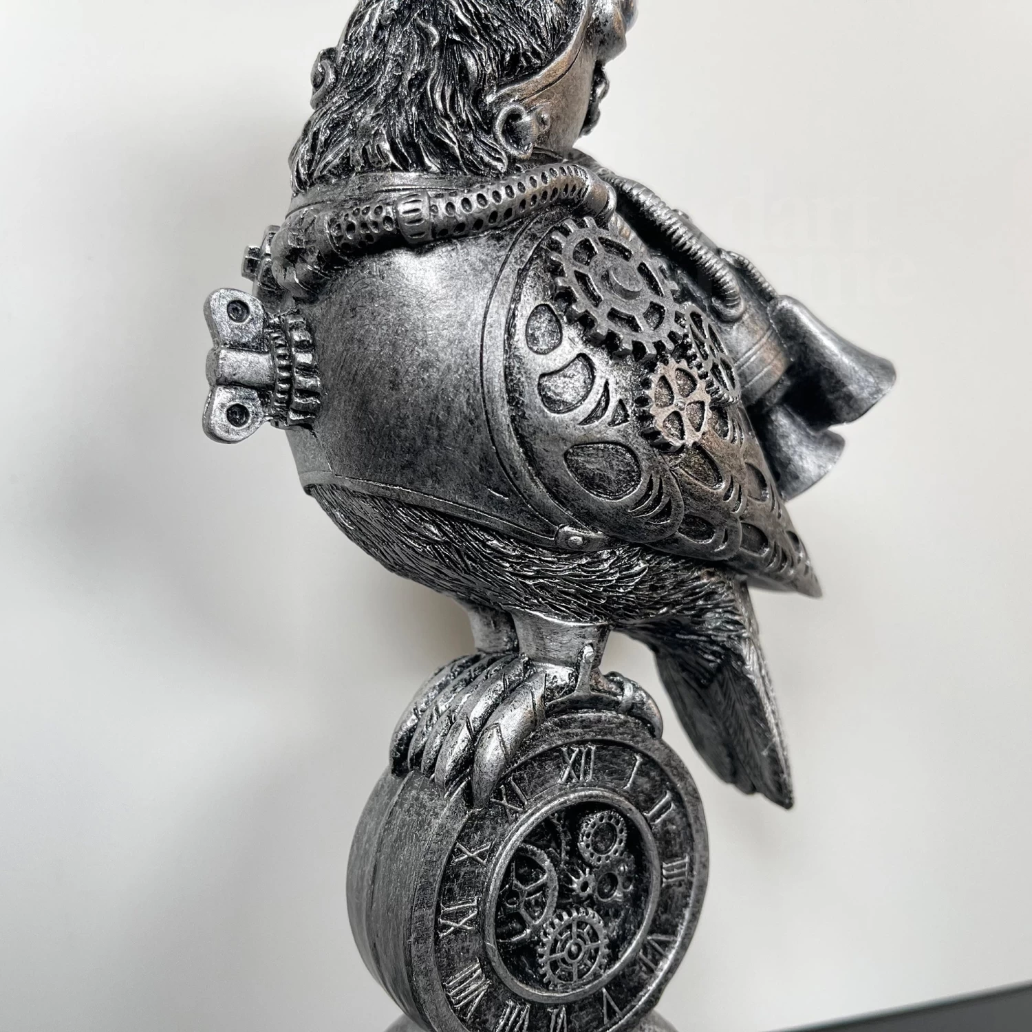 Darthome Limited Silver Steampunk Pilot Bird Ornament 8 Darthome Limited Silver Steampunk Pilot Bird Ornament - Image 6