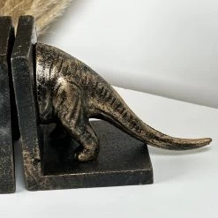 Darthome Limited Cast Iron Bronze Brontosaurus Bookends -Décor Dreams Shop IMG E4651 6b8510c0 3c2f 4ab3 b852 096a99455190