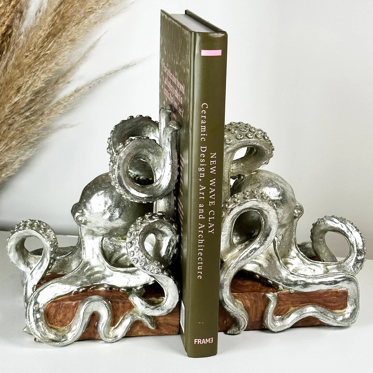 Darthome Limited Silver Octopus Bookends 3 Darthome Limited Silver Octopus Bookends