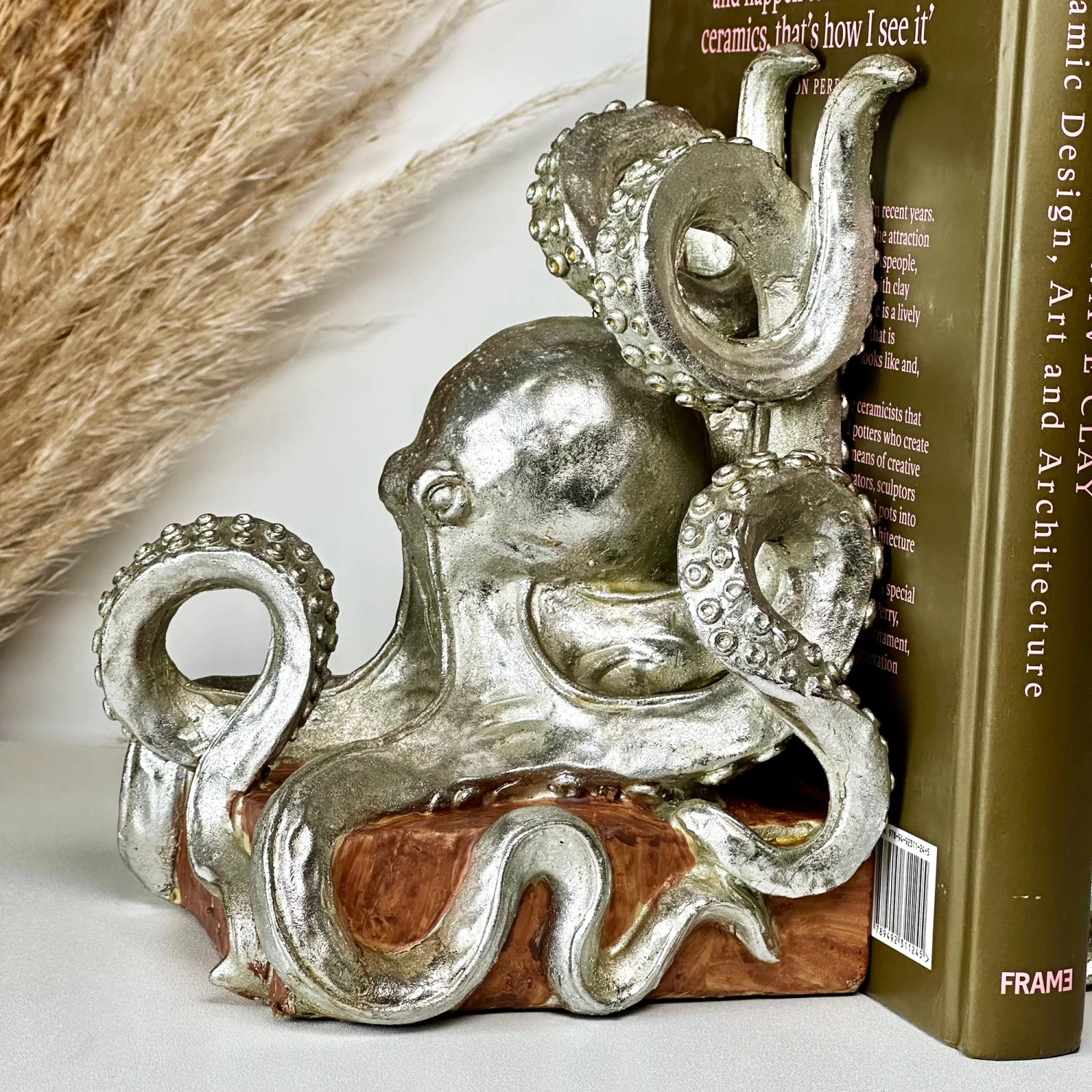Darthome Limited Silver Octopus Bookends 4 Darthome Limited Silver Octopus Bookends - Image 2
