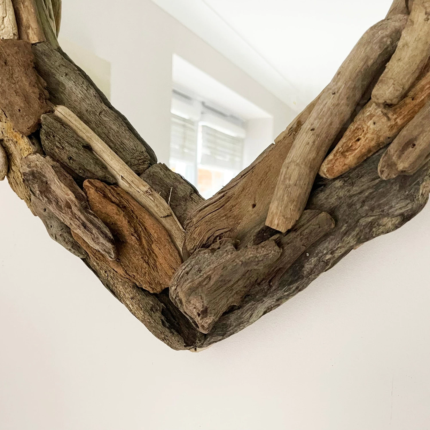 Darthome Limited Driftwood Love Heart Wall Mirror 5 Darthome Limited Driftwood Love Heart Wall Mirror - Image 3