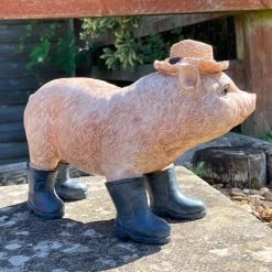 Darthome Limited Pink Resin Pig With Wellies Ornament -Décor Dreams Shop IMG E5748 edited20