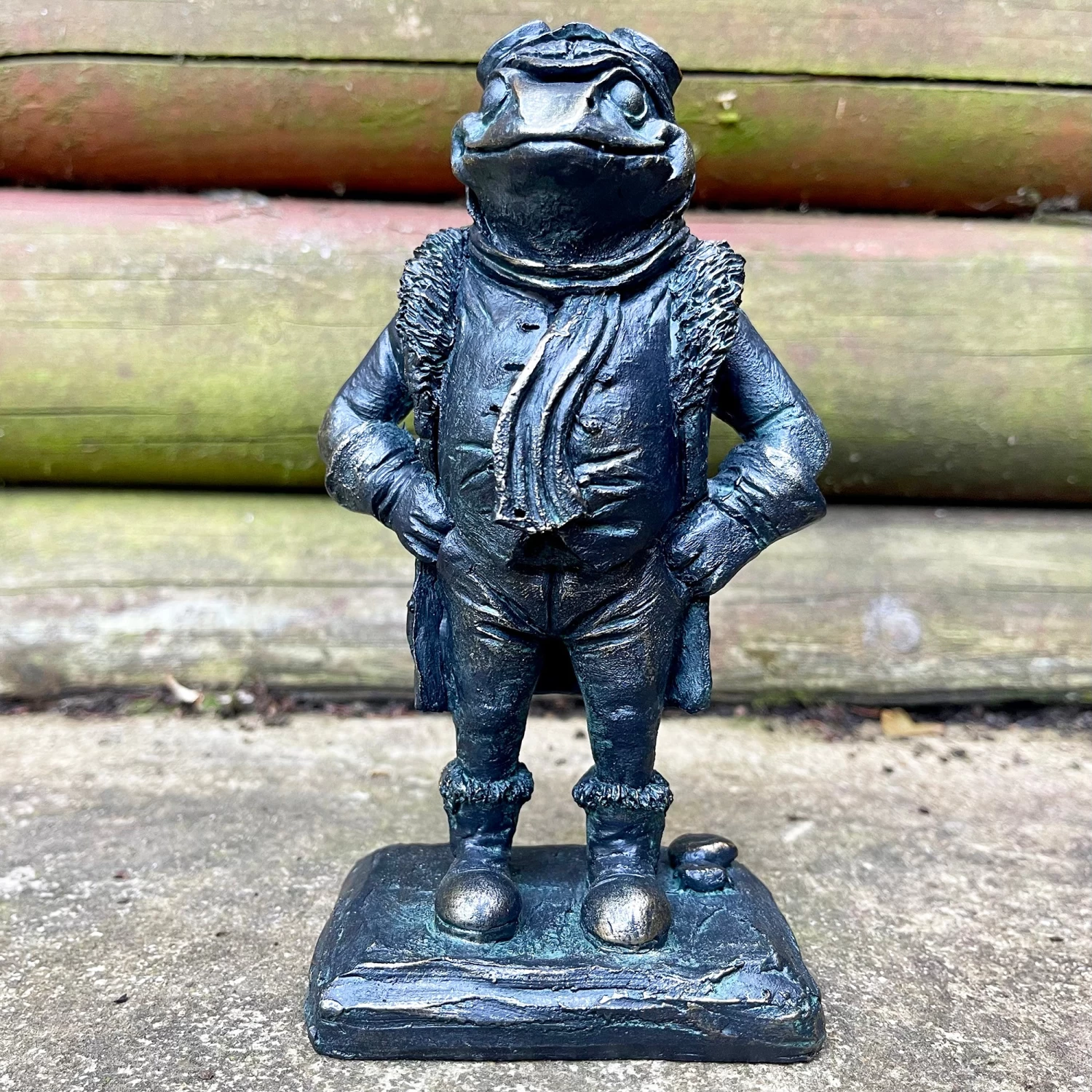 Darthome Limited Bronze Resin Mr Toad Pilot Ornament 3 Darthome Limited Bronze Resin Mr Toad Pilot Ornament
