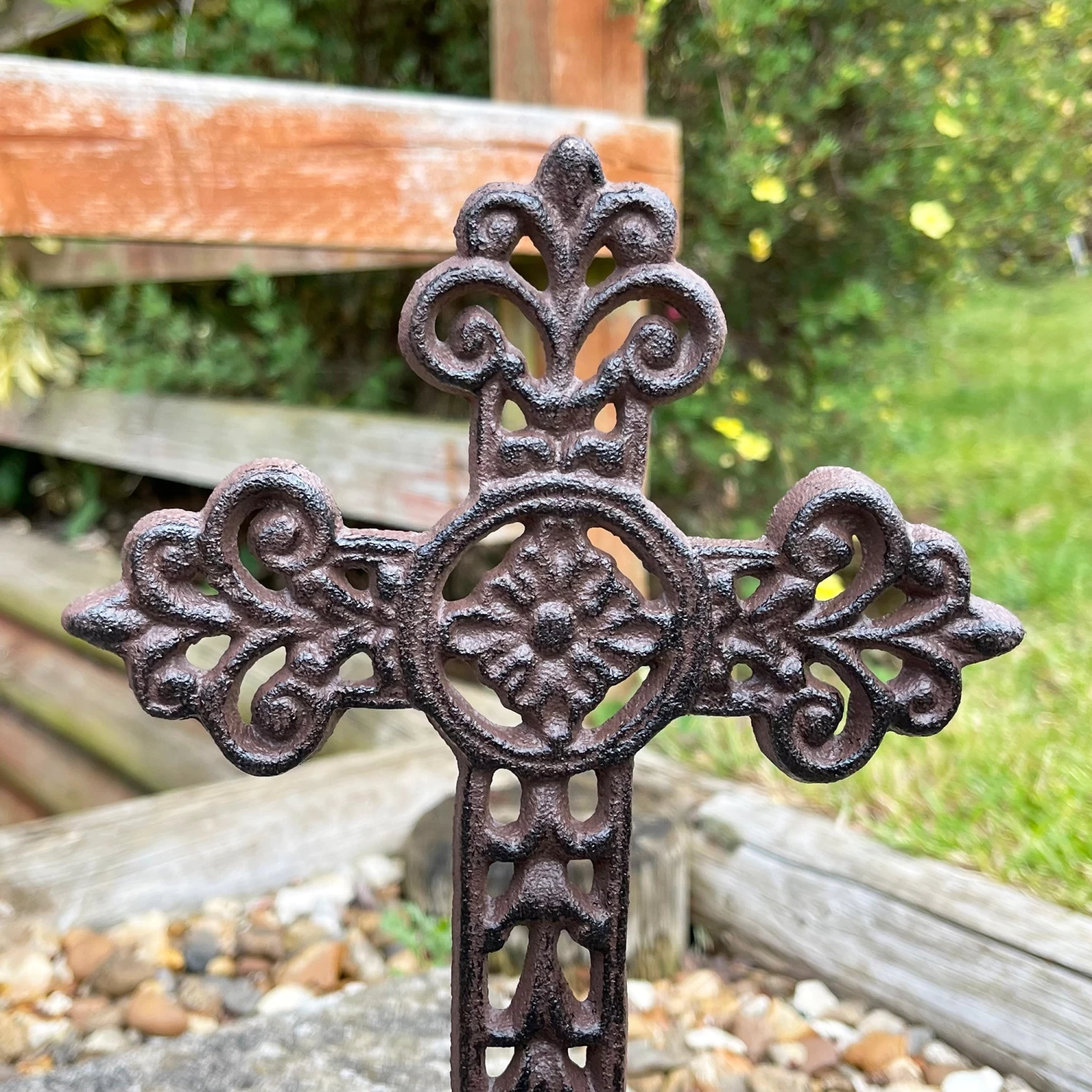 Darthome Limited Cast Iron Cross On Stand 28cm 4 Darthome Limited Cast Iron Cross On Stand 28cm - Image 2