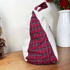 Darthome Limited Tartan Red Home Doorstop 12 Darthome Limited Tartan Red Home Doorstop -Décor Dreams Shop IMG E6340