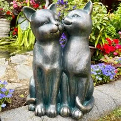 Darthome Limited Resin Preening Cats Garden Sculpture