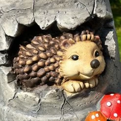 Darthome Limited Hedgehog In Antique Bucket Flower Pot -Décor Dreams Shop IMG E6610