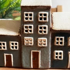 Darthome Limited Ceramic Navy Blue 3 Houses Tea Light Holder -Décor Dreams Shop IMG E6725