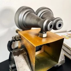 Darthome Limited Yellow Square Robot Clock -Décor Dreams Shop IMG E7428