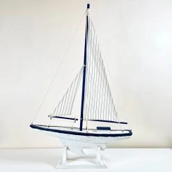 Darthome Limited White Sailing Yacht Collectable Model Ornament 66cm