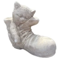 Darthome Limited Stone Cat In Boot Garden Ornament -Décor Dreams Shop IMG E7666 editedNcopy