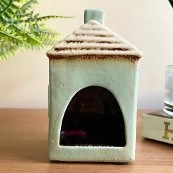 Darthome Limited Ceramic Blue House Tealight Holder 18 Darthome Limited Ceramic Blue House Tealight Holder -Décor Dreams Shop IMG E7719