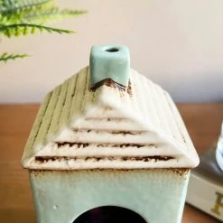 Darthome Limited Ceramic Blue House Tealight Holder 19 Darthome Limited Ceramic Blue House Tealight Holder -Décor Dreams Shop IMG E7720