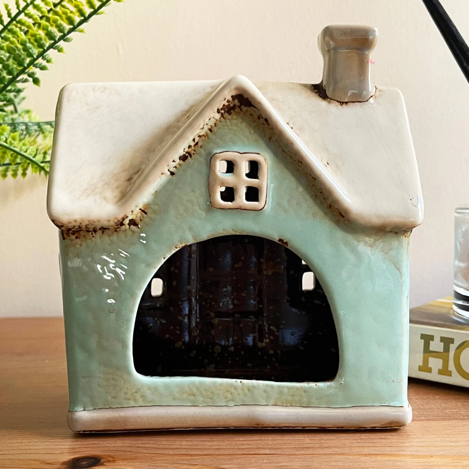 Darthome Limited Ceramic Green House Candle Holder 11 Darthome Limited Ceramic Green House Candle Holder - Image 9
