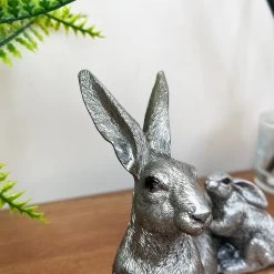 Darthome Limited Silver March Hare & Baby Ornament -Décor Dreams Shop IMG E7818